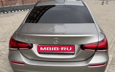 Mercedes-Benz A-Класс, 2019 год, 2 500 000 рублей, 4 фотография