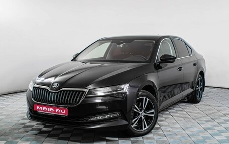 Skoda Superb III рестайлинг, 2019 год, 2 477 000 рублей, 1 фотография