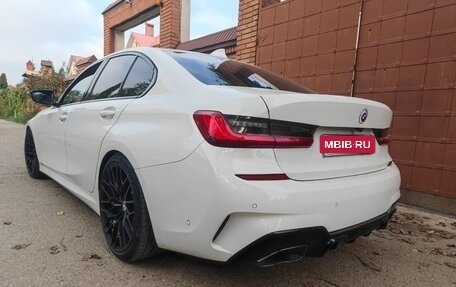BMW 3 серия, 2019 год, 3 300 000 рублей, 4 фотография