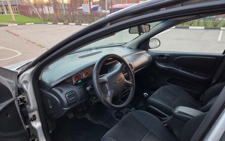 Chrysler Neon II, 2002 год, 135 000 рублей, 6 фотография