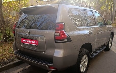 Toyota Land Cruiser Prado 150 рестайлинг, 2020 год, 6 200 000 рублей, 5 фотография