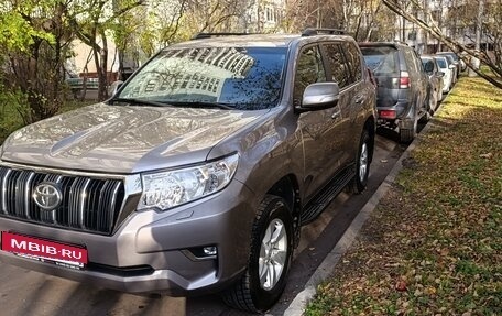 Toyota Land Cruiser Prado 150 рестайлинг, 2020 год, 6 200 000 рублей, 3 фотография