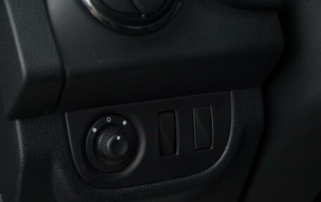 Renault Sandero II рестайлинг, 2018 год, 1 333 444 рублей, 13 фотография