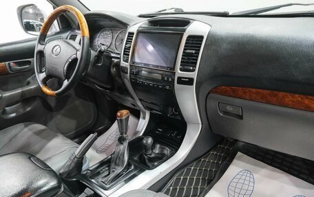 Toyota Land Cruiser Prado 120, 2007 год, 1 849 000 рублей, 16 фотография