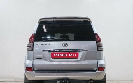 Toyota Land Cruiser Prado 120, 2007 год, 1 849 000 рублей, 6 фотография
