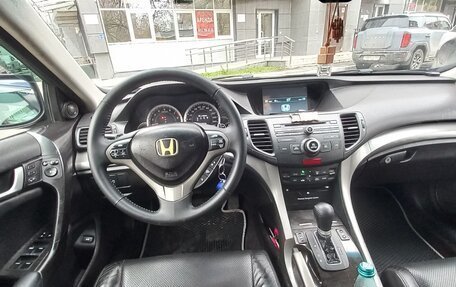 Honda Accord VIII рестайлинг, 2008 год, 900 000 рублей, 4 фотография