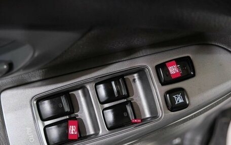 Toyota Land Cruiser Prado 120, 2007 год, 1 849 000 рублей, 24 фотография