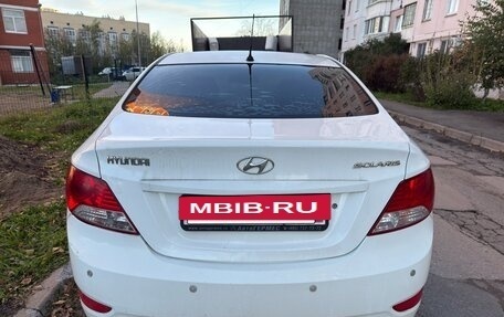 Hyundai Solaris II рестайлинг, 2013 год, 650 000 рублей, 3 фотография