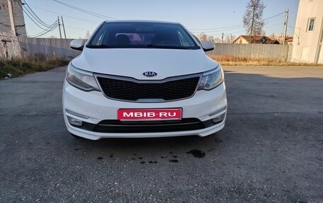 KIA Rio III рестайлинг, 2016 год, 885 000 рублей, 1 фотография
