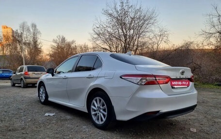 Toyota Camry, 2021 год, 3 100 000 рублей, 4 фотография