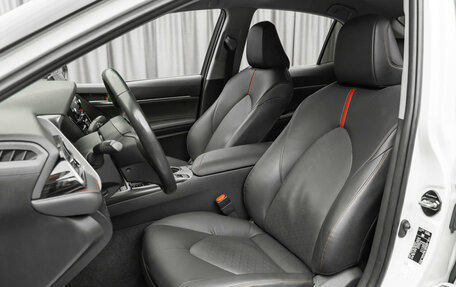 Toyota Camry, 2021 год, 3 490 000 рублей, 9 фотография
