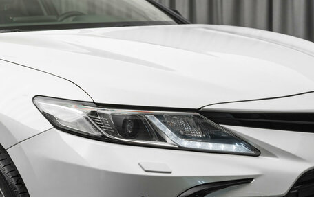 Toyota Camry, 2021 год, 3 490 000 рублей, 28 фотография