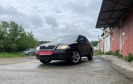 Skoda Octavia, 2008 год, 585 000 рублей, 2 фотография