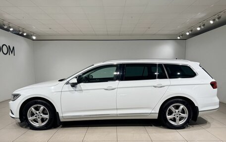 Volkswagen Passat B8 рестайлинг, 2019 год, 1 899 000 рублей, 8 фотография