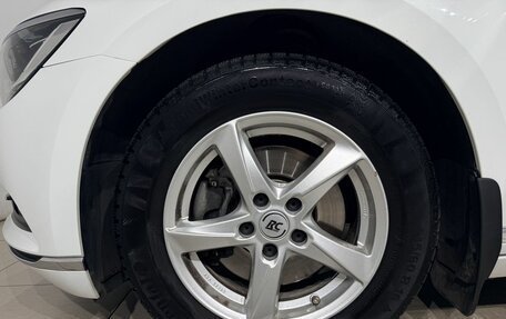 Volkswagen Passat B8 рестайлинг, 2019 год, 1 899 000 рублей, 22 фотография