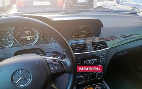 Mercedes-Benz C-Класс, 2012 год, 1 500 000 рублей, 7 фотография