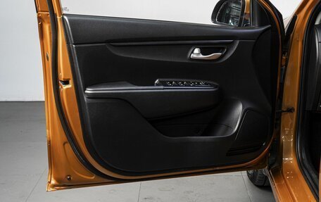KIA Rio IV, 2017 год, 1 370 000 рублей, 11 фотография