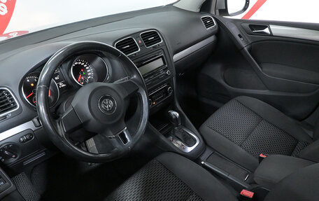Volkswagen Golf VII рестайлинг, 2011 год, 850 000 рублей, 7 фотография