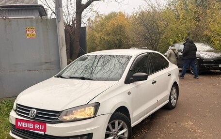 Volkswagen Polo VI (EU Market), 2015 год, 360 000 рублей, 2 фотография