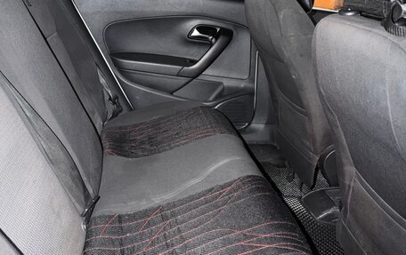 Volkswagen Polo VI (EU Market), 2015 год, 360 000 рублей, 11 фотография