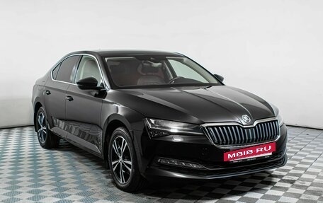 Skoda Superb III рестайлинг, 2019 год, 2 477 000 рублей, 3 фотография