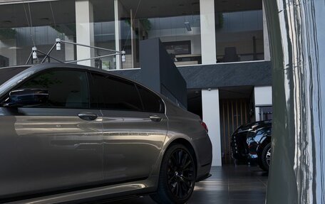 BMW 7 серия, 2020 год, 7 000 000 рублей, 4 фотография