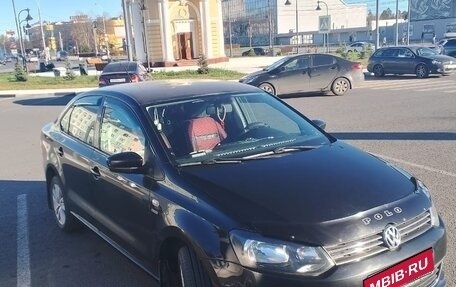 Volkswagen Polo VI (EU Market), 2013 год, 830 000 рублей, 1 фотография