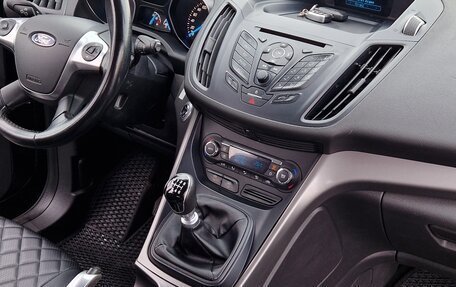 Ford Kuga III, 2016 год, 1 295 000 рублей, 10 фотография