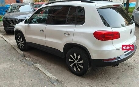 Volkswagen Tiguan I, 2013 год, 946 000 рублей, 4 фотография