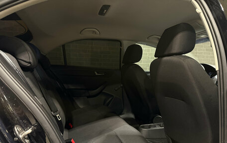 Skoda Rapid I, 2018 год, 1 300 000 рублей, 9 фотография