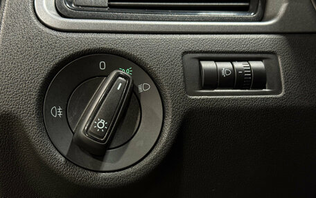 Skoda Rapid I, 2018 год, 1 300 000 рублей, 14 фотография