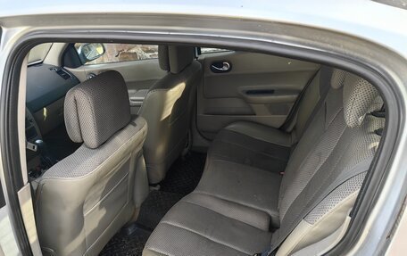 Renault Megane III рестайлинг, 2005 год, 240 000 рублей, 3 фотография