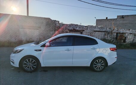 KIA Rio III рестайлинг, 2016 год, 885 000 рублей, 4 фотография