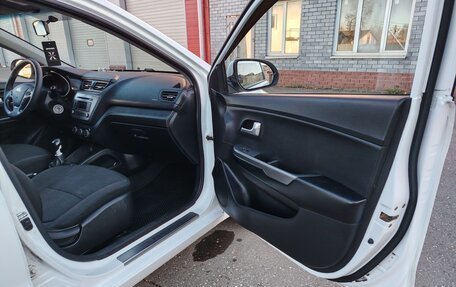 KIA Rio III рестайлинг, 2016 год, 885 000 рублей, 8 фотография