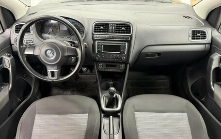 Volkswagen Polo VI (EU Market), 2014 год, 815 423 рублей, 14 фотография