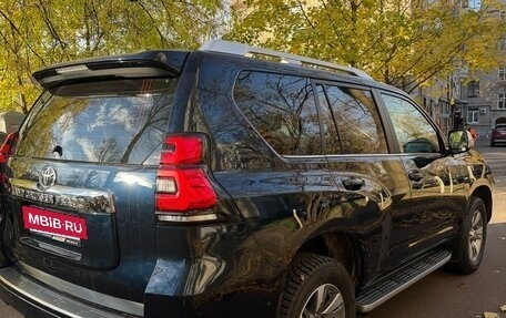 Toyota Land Cruiser Prado 150 рестайлинг, 2018 год, 7 000 000 рублей, 2 фотография