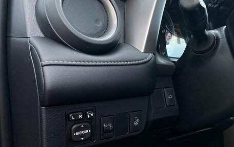 Toyota RAV4, 2017 год, 1 999 000 рублей, 20 фотография