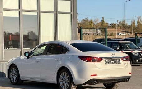 Mazda 6, 2017 год, 1 900 000 рублей, 10 фотография