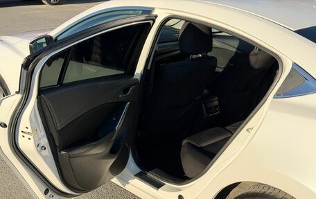 Mazda 6, 2017 год, 1 900 000 рублей, 32 фотография