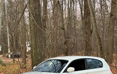 BMW 1 серия, 2011 год, 749 000 рублей, 1 фотография