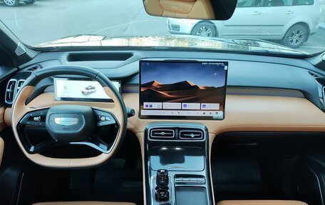 Geely Atlas, 2025 год, 2 650 000 рублей, 10 фотография