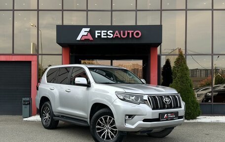 Toyota Land Cruiser Prado 150 рестайлинг, 2018 год, 4 850 000 рублей, 3 фотография