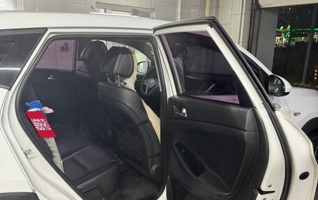 Hyundai Tucson III, 2017 год, 2 500 000 рублей, 7 фотография