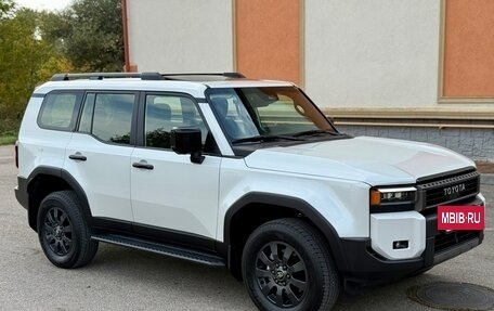 Toyota Land Cruiser Prado, 2024 год, 9 500 000 рублей, 3 фотография
