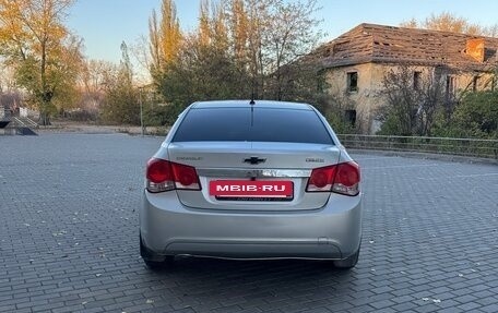 Chevrolet Cruze II, 2011 год, 500 000 рублей, 4 фотография