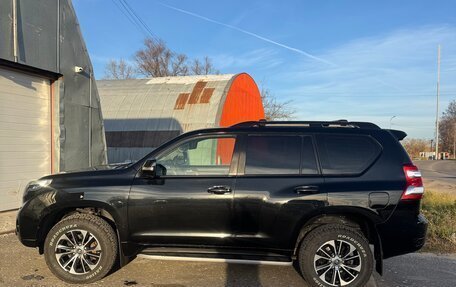 Toyota Land Cruiser Prado 150 рестайлинг, 2014 год, 3 000 000 рублей, 8 фотография
