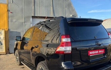 Toyota Land Cruiser Prado 150 рестайлинг, 2014 год, 3 000 000 рублей, 5 фотография