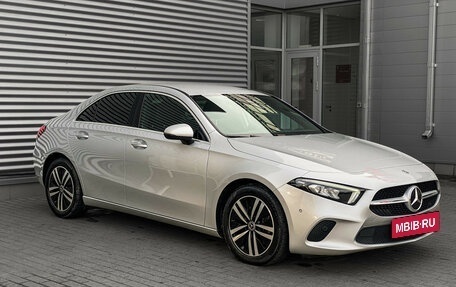 Mercedes-Benz A-Класс, 2021 год, 2 499 000 рублей, 3 фотография