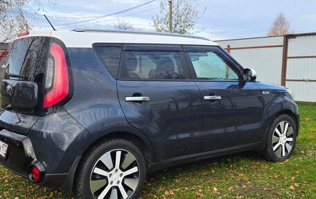 KIA Soul II рестайлинг, 2015 год, 1 400 000 рублей, 12 фотография