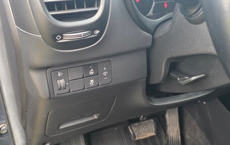 KIA Soul II рестайлинг, 2015 год, 1 400 000 рублей, 18 фотография
